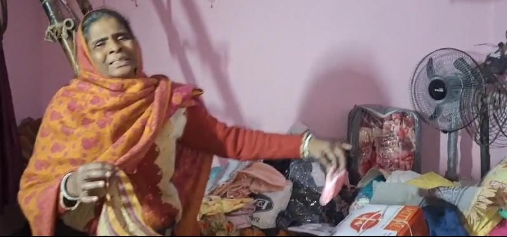 मकान का ताला तोड़कर लाखों की नगदी और जेवर चोरी